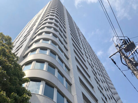 青山ザタワー